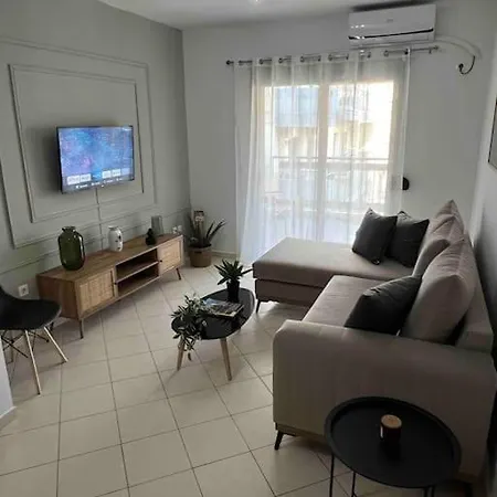 Luxury Apartment In The Center Of Xanthi Buitenkant foto