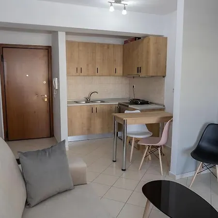 Luxury Apartment In The Center Of Xanthi Buitenkant foto